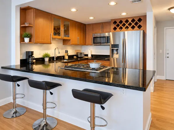 2030 S OCEAN Drive #211, Hallandale Beach, FL 33009