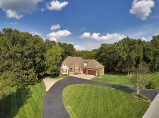 956 Marynell Ln, Nixa, MO 65714