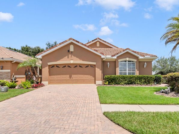 4450 Caliquen Dr