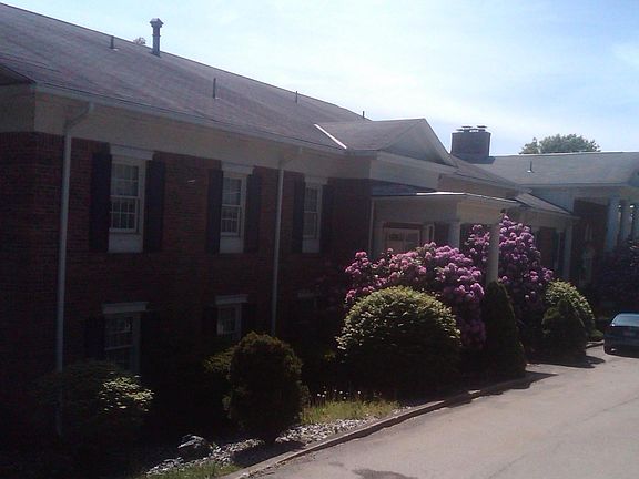 2nd image of 870 College Ave APT 7A