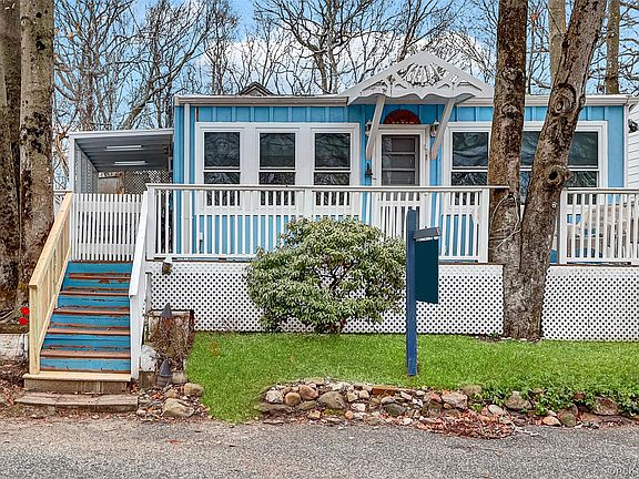 3rd image of 21 Cottage Road