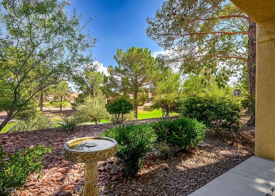 1st image of 2544 Highvale Dr #0