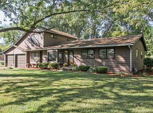 601 Sheridan Dr, Wauconda, IL