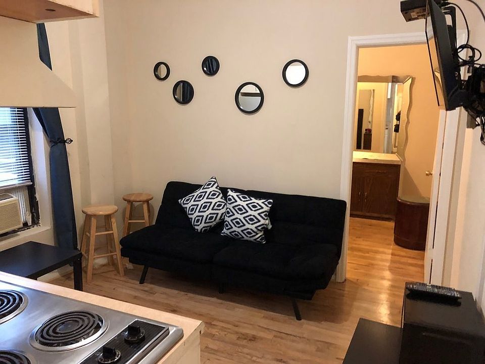 1st image of 400 W 50th St APT 1
