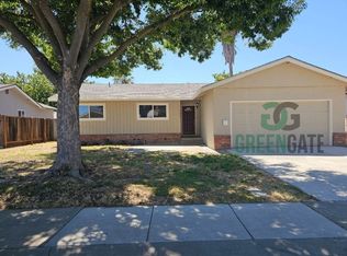1825 Manzanita Dr, Modesto, CA