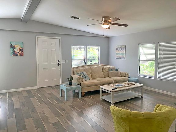 5th image of 132 Las Palmas Blvd #132