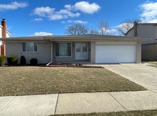 30224 Barbary Ct, Warren, MI