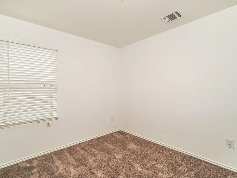 8120 Nube Medina — Photo 11