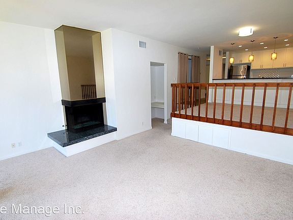 3rd image of 6219 Marina Pacifica Dr N