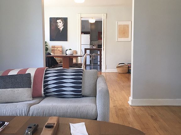 5th image of 2106 27th Ave S APT 2