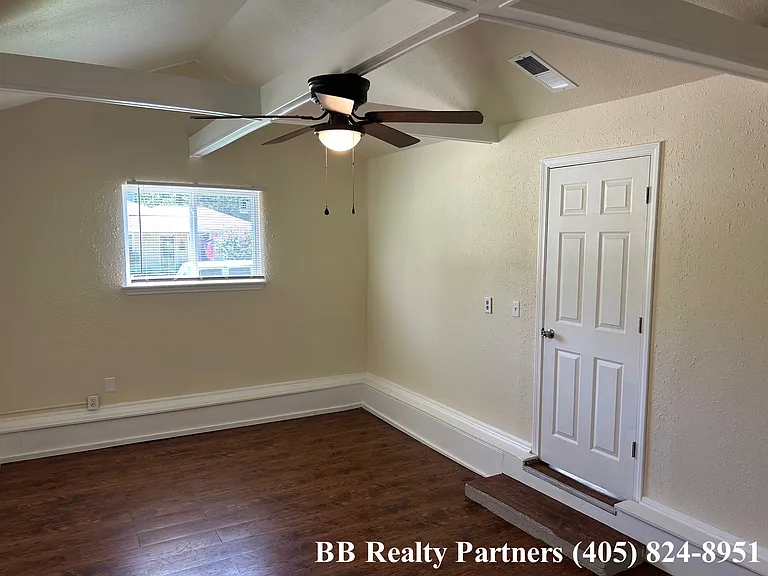 3147 S Louisville Ave — Photo 10