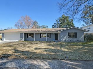 2015 Dalamon St, Jacksonville, FL 32211