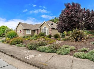 6252 Meadowstone Drive, Santa Rosa, CA 95409