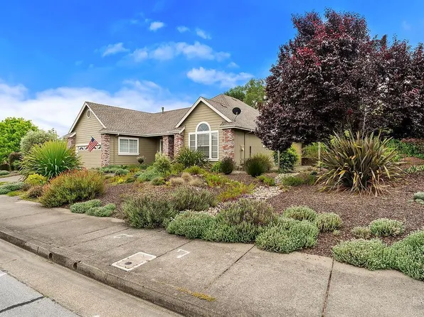 6252 Meadowstone Drive, Santa Rosa, CA 95409