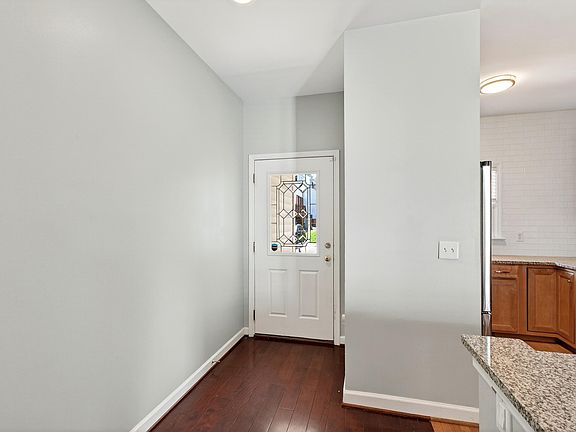 3rd image of 4548 Mistiflower Dr