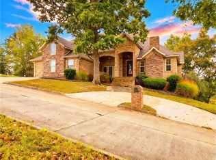 15871 Serenity Point Ln, Rogers, AR 72756