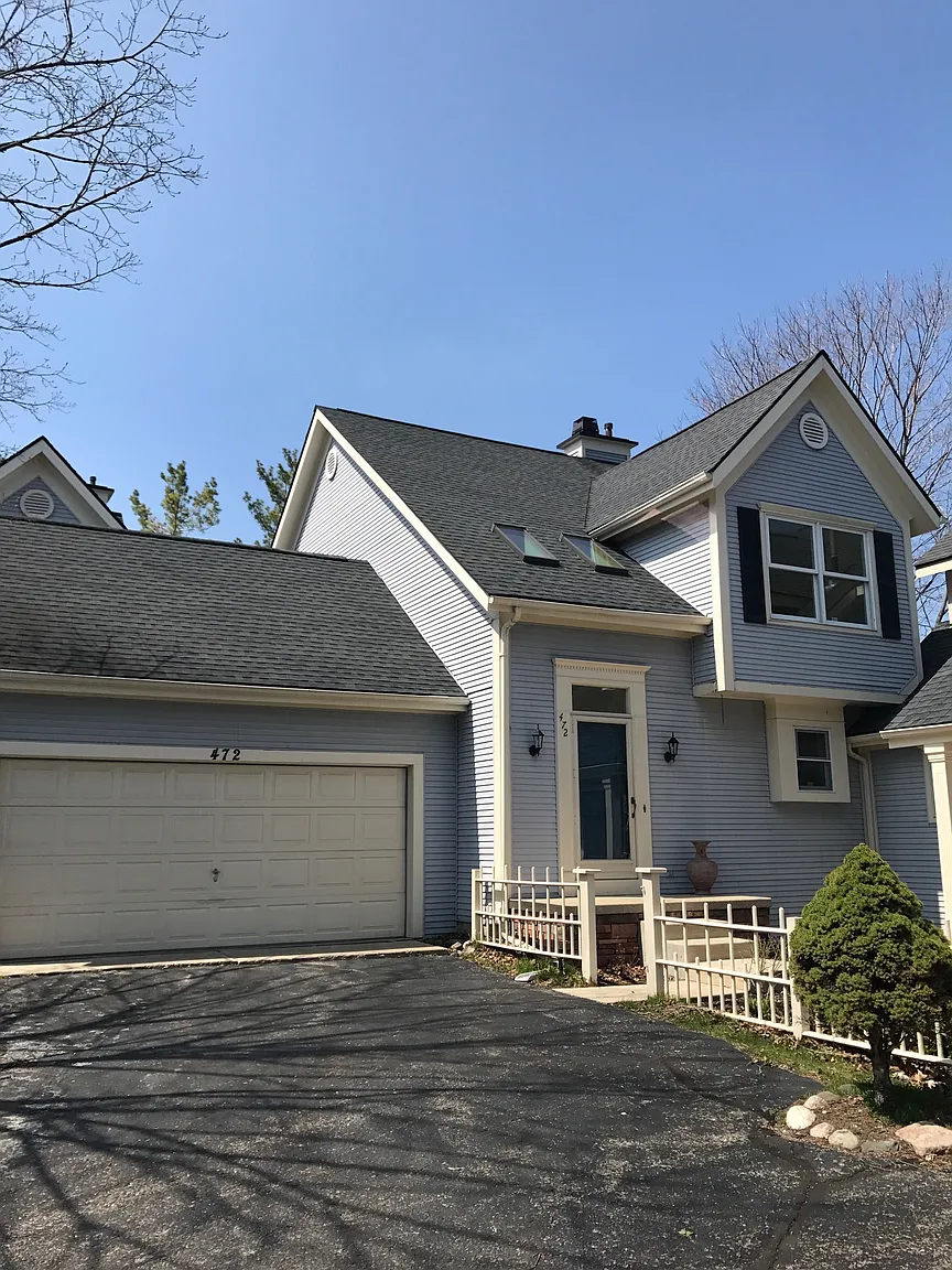 472 Remington Ct photo 1