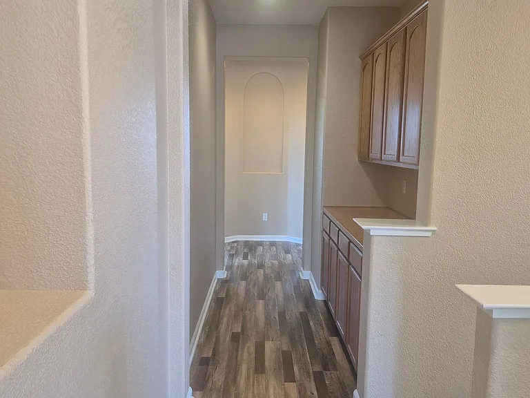 5040 Kankakee Dr — Photo 14