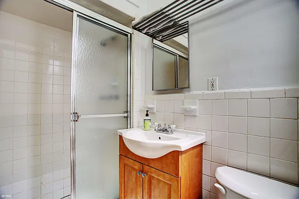 Rented by Citi Habitats | media 8