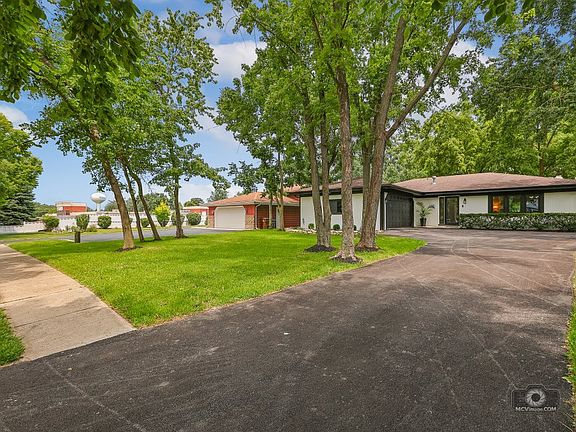 4th image of 20023 S Wolf Rd