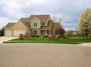 13127 Bent Ln, Fort Wayne, IN 46845