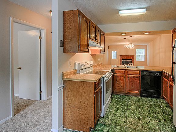 U-Shaped Kitchen