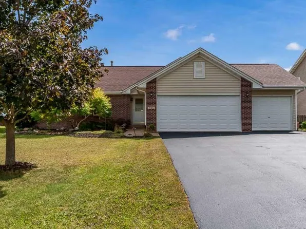654 Winfield Dr, South Beloit, IL 61080