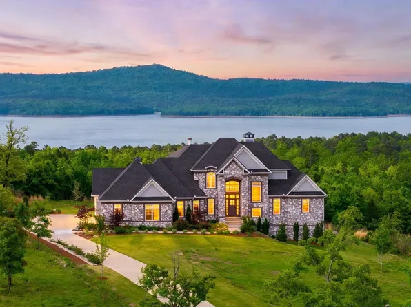 21617 Waterview Dr, Roland, AR 72135