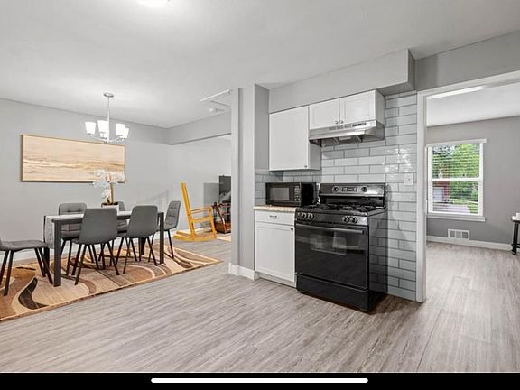 5th image of 1525 NE 52nd St