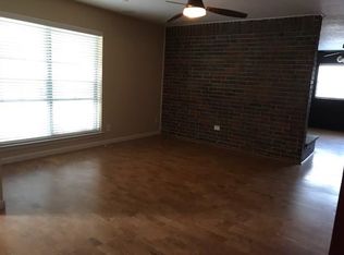 2102 Candleberry Dr, Mesquite, TX