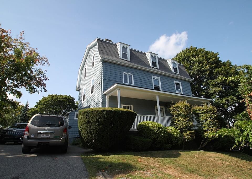 1st image of 57 Devereux St #3