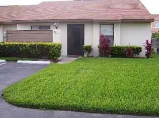 833 Park Villa Cir, Orlando, FL 32824