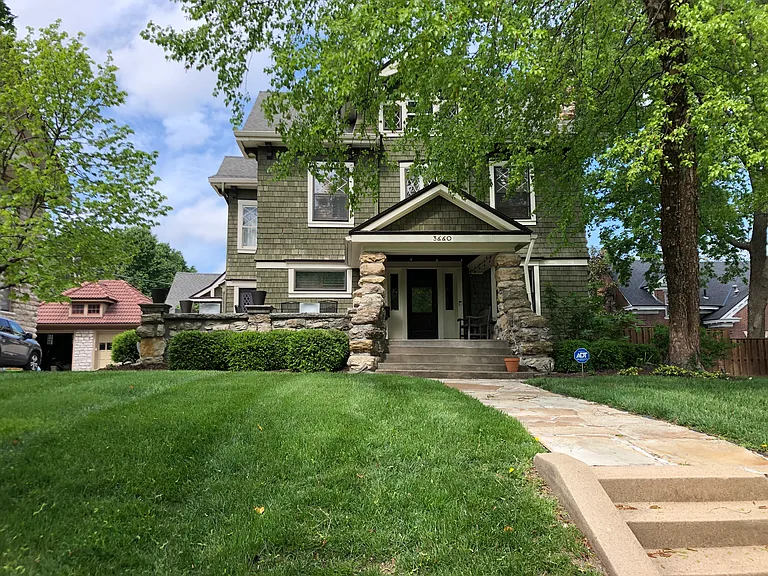 3660 Madison Ave — Photo 1