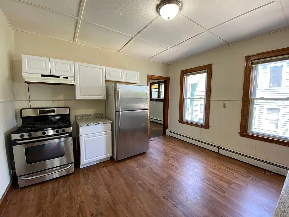 22-24 Kimball Drive - Blue Pod