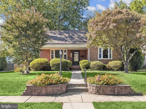 2007 Rockwell Ave, Baltimore, MD 21228