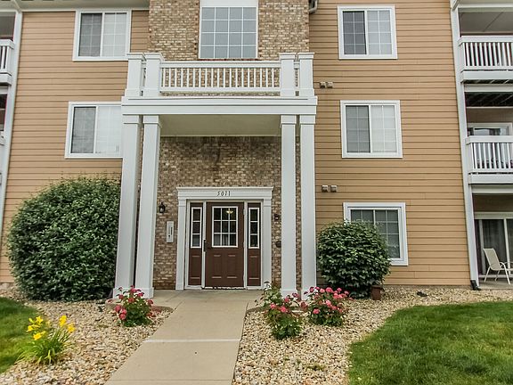 3rd image of 5011 Opal Ridge Ln APT 208