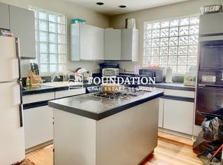 5 Beacon St #HOUSE, Chelsea, MA 02150