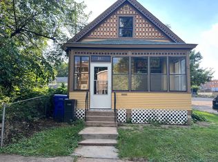 213 Ann St, Saint Paul, MN 55102