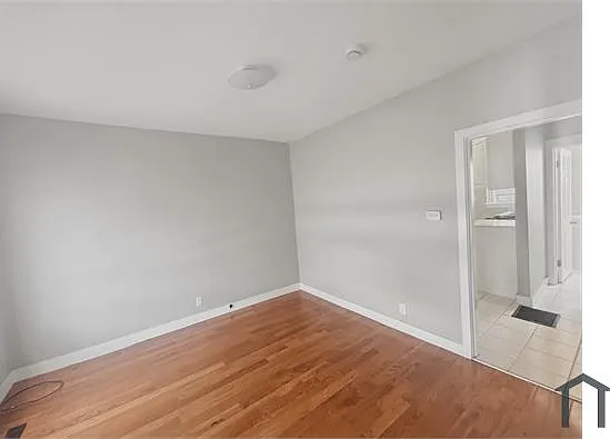 21 Hilton St #23 — Photo 10