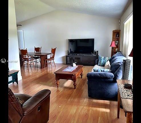 4th image of 1473 N Bluebird Ln #1473