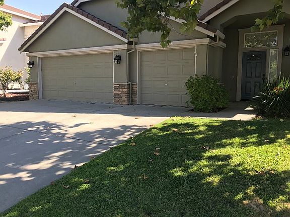 2nd image of 1525 Olympic Cir