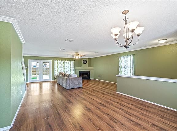 3rd image of 2128 Glenhaven Dr