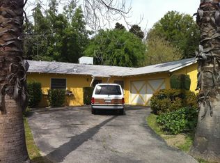 20643 Clark St, Woodland Hills, CA 91367