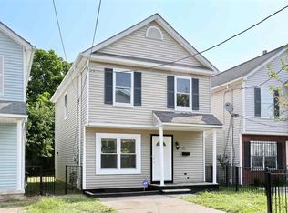 90 Myrtle Ave, Jersey City, NJ 07305