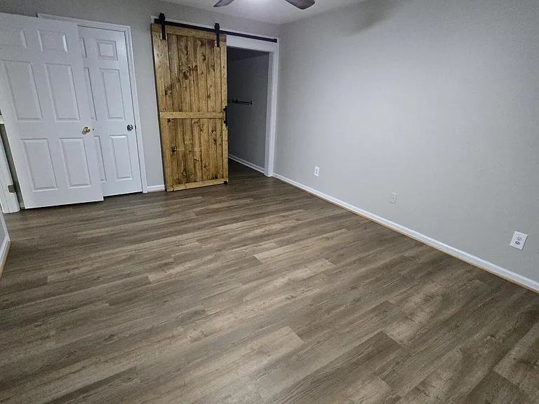 107 Raintree Ct — Photo 19