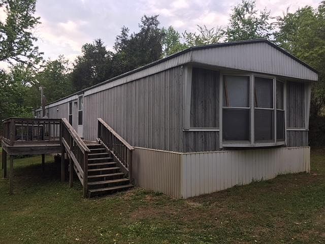 1st image of 305 Hood Dr