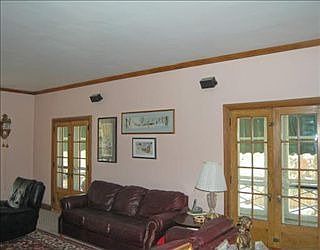2nd image of 222 Barclay St