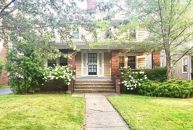1st image of 3114 E Derbyshire Rd