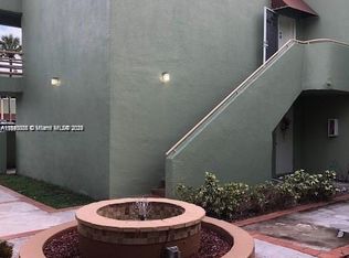 11183 NW 7th St APT 201, Miami, FL 33172