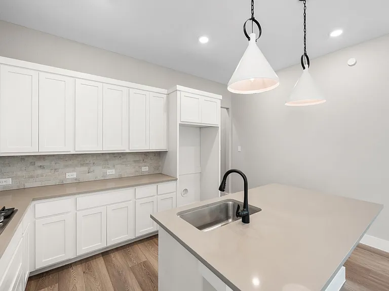 2341 Cobbler St — Photo 14